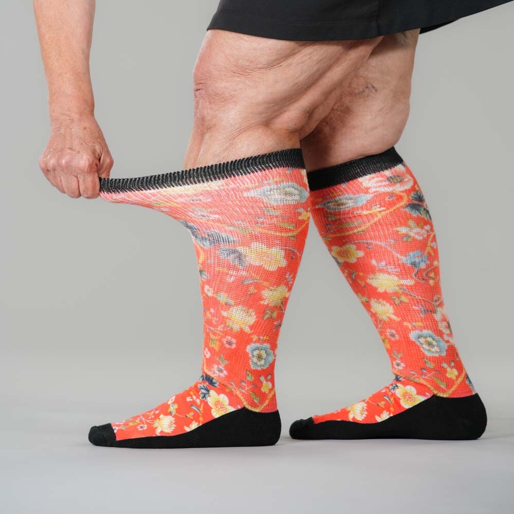Victorian Red EasyStretch™ Socks