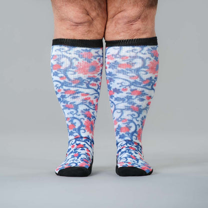 Red, White, and Bloom EasyStretch™ Socks