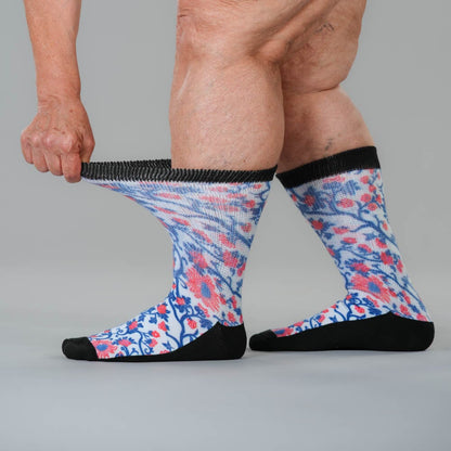 Red, White, and Bloom EasyStretch™ Socks